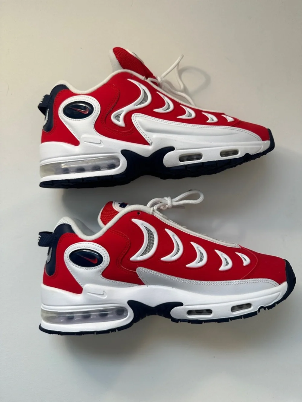 NEW - MENS - AIR METAL MAX SNEAKERS IN UNIVERSITY RED - RETIRED